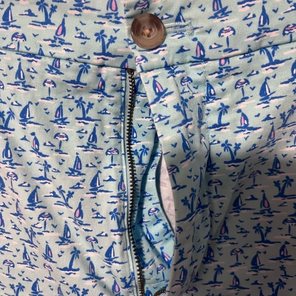 Vineyard Vines Breaker Shorts Size 40 Sailboats And Palm Trees blue coastal - Picture 4 of 9
